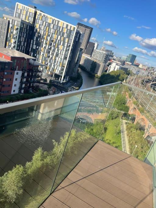 City Centre Penthouse Canal Views Manchester Buitenkant foto